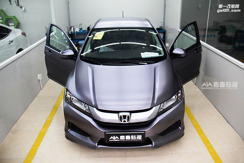 本田鋒范車身改色貼膜電光碳灰