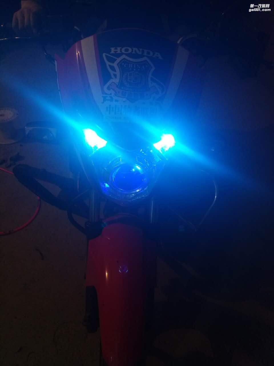 摩托車本田250改燈