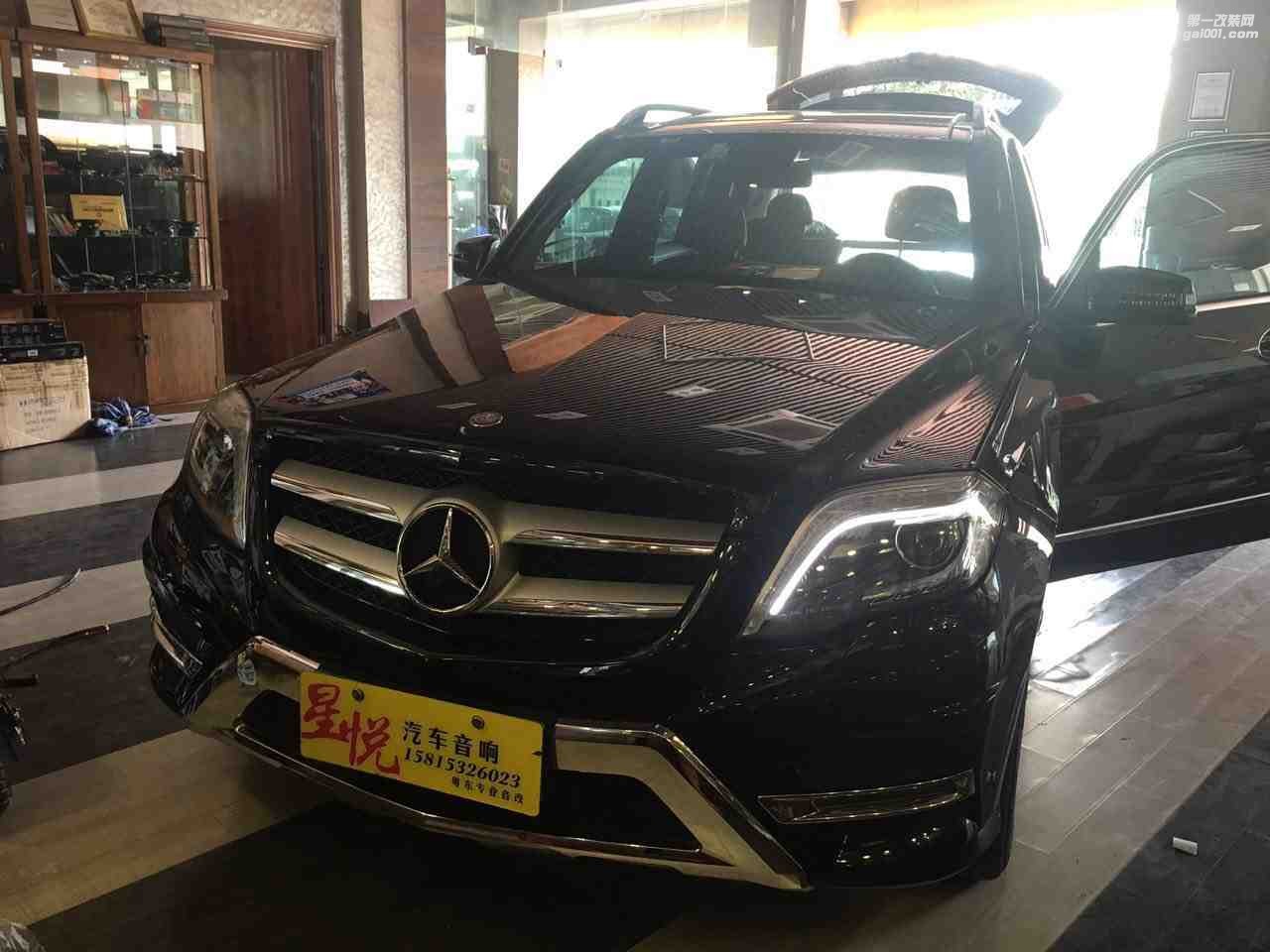 汕頭市星悅汽車音響升級(jí)中心-奔馳GLK300升級(jí)4門大能隔音+改裝法國(guó)勁浪音響+歐迪臣功放