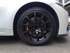 寶馬，換 RAYS 18寸 完工！