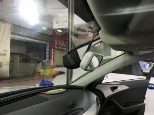 奧迪A6L改裝隱藏式行車記錄儀 專車專用