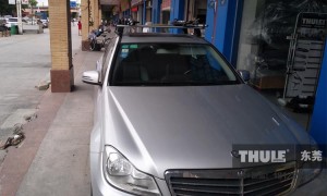 奔馳C180C260C系07-13款拓樂(lè)行李架安裝實(shí)拍