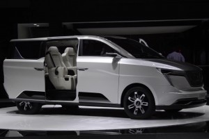 西安商務(wù)車內(nèi)飾經(jīng)典打造，您的想象不再是夢(mèng)