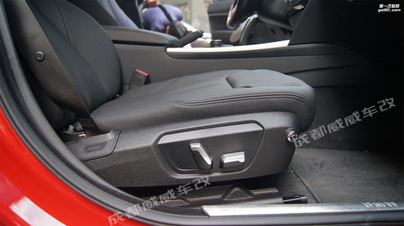 寶馬3系主副駕駛通風座椅改裝360全景改裝案例