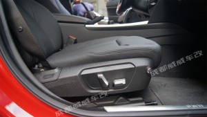 寶馬3系主副駕駛通風(fēng)座椅改裝360全景改裝案例