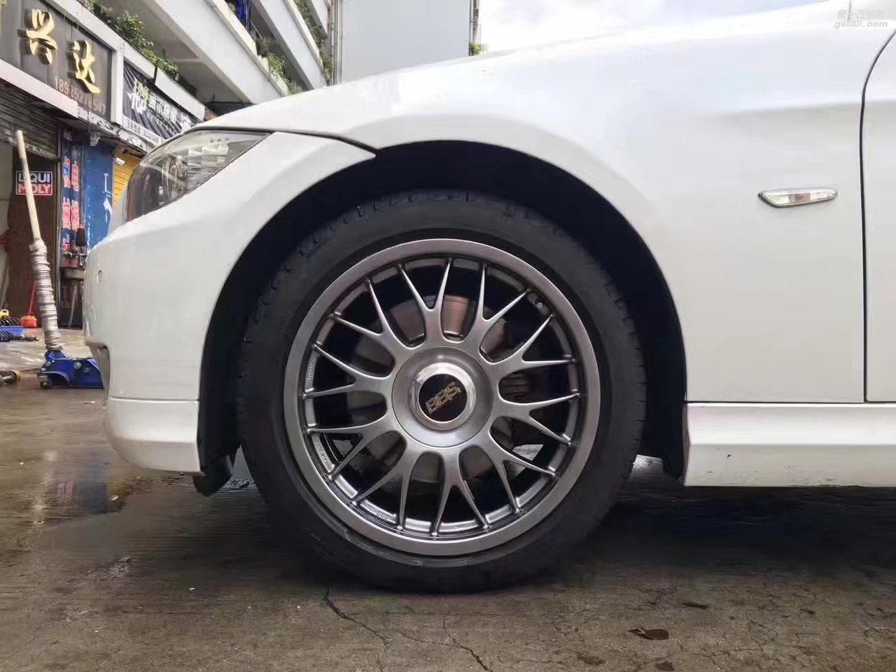 寶馬， 換 17寸，BBS RG  完工！