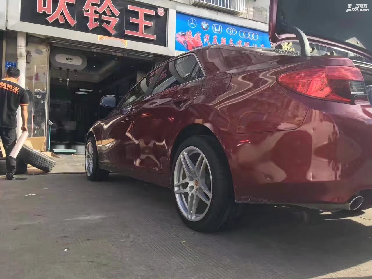 銳志，換 18寸 完工！