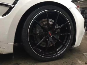 寶馬，換 RAYS  G25 ，19寸 完工！