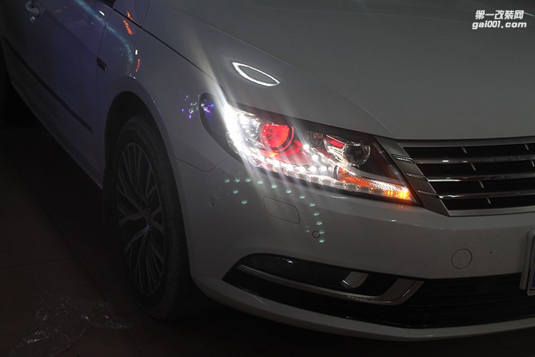 大眾朗逸改裝大燈改裝透鏡氙氣燈日行燈惡魔眼