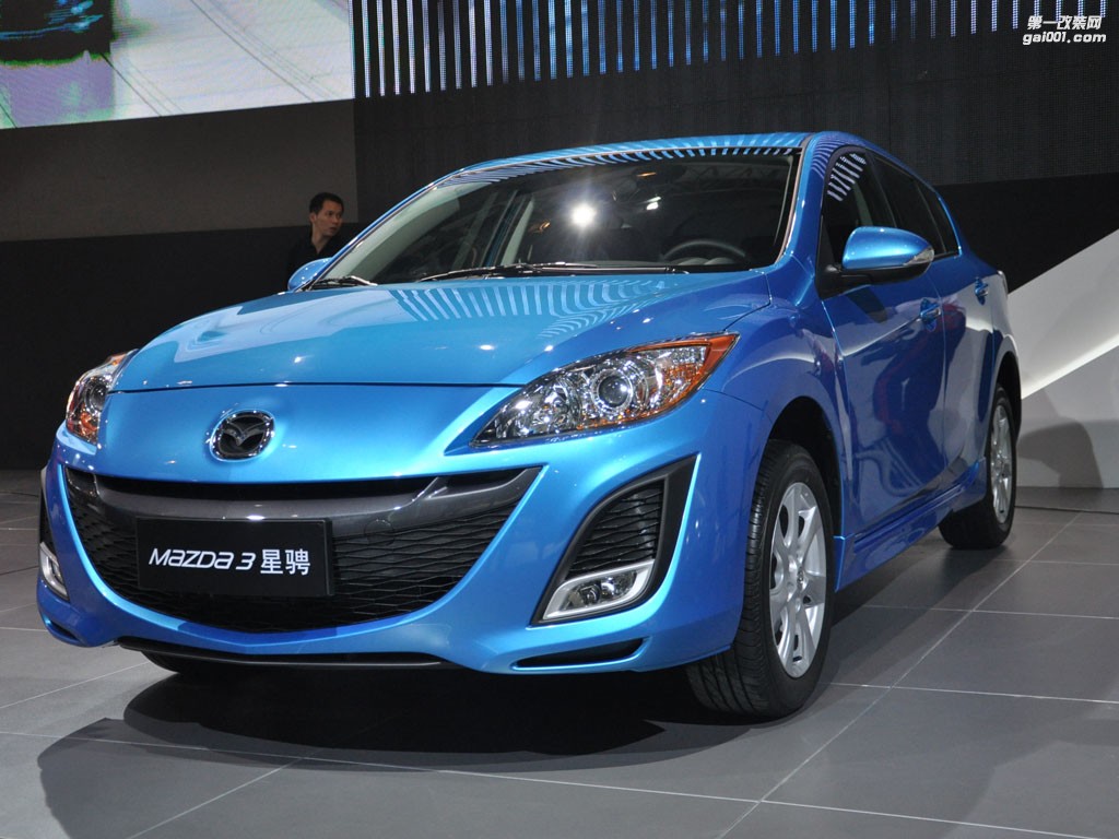 馬自達(dá)3極致激情改裝美國來福汽車音響-[西寧精藝精]帶你嗨到無法自控