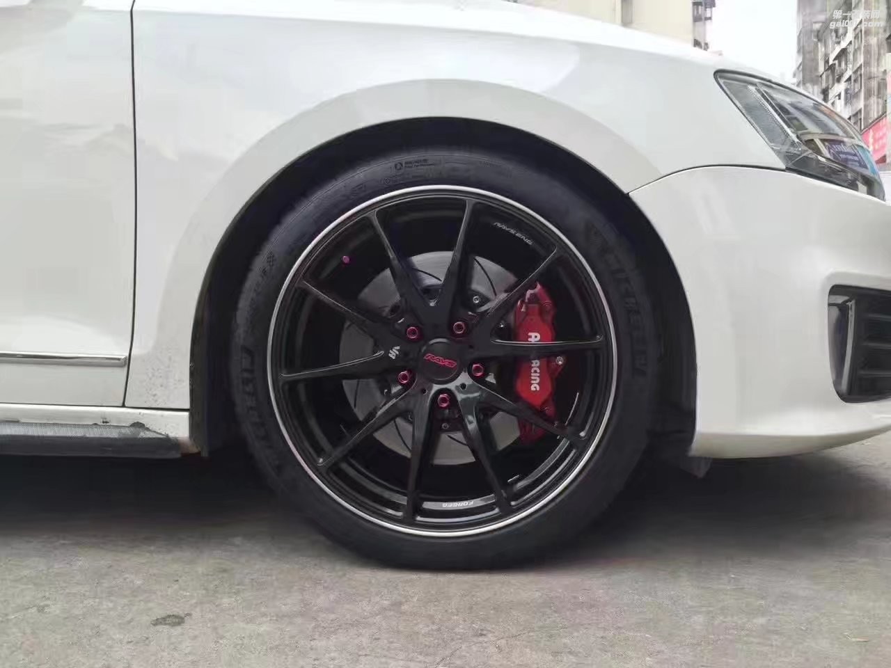 大眾，換 RAYS  G25 完工！
