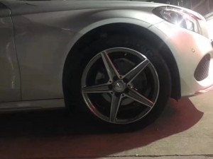 奔馳，換 原裝 AMG 18寸 完工！