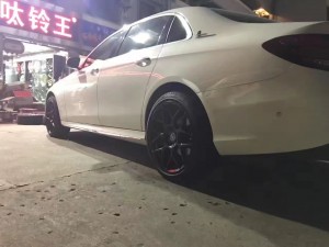 奔馳，裝 美國 HRE  19寸  完工！
