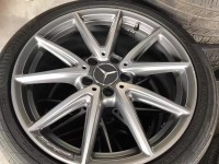 A45 原車 18寸，帶 235.40.18 馬牌  合裝 奔馳 ABC 有需要的朋友私信我！！