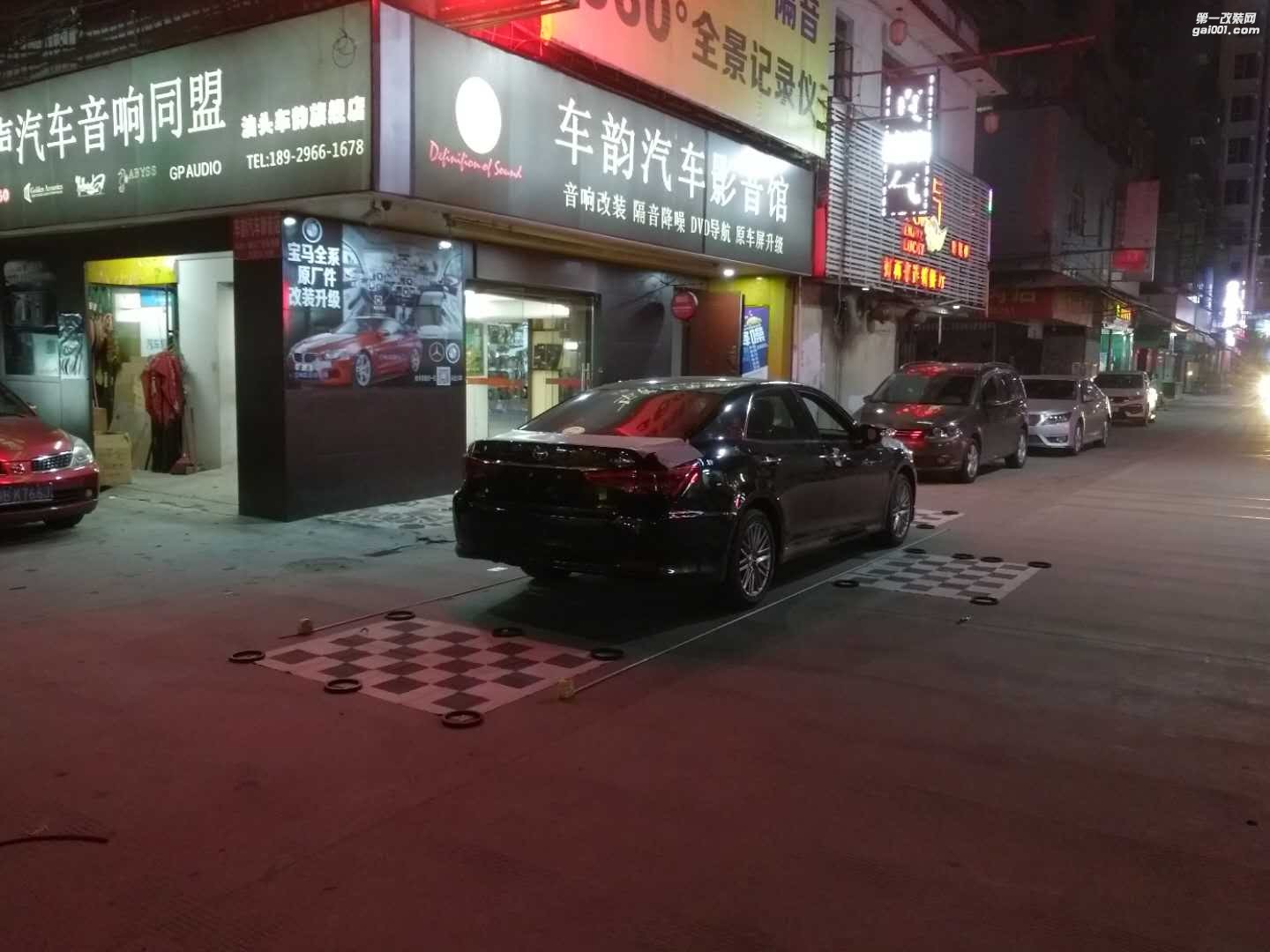 皇者風(fēng)范，新皇冠汕頭車(chē)韻改裝德國(guó)SO汽車(chē)音響隔音360度全景記錄儀