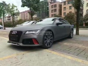 14款奧迪A7 3.0T大功率，333匹馬力隨時燒胎，國外原廠選配RS7包圍套件
