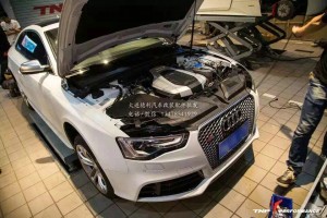奧迪S5 安裝 AWE Tuning 全段排氣