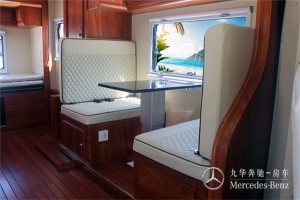 有車有房可雙向拉長！奔馳斯賓特S新途雙拓展房車