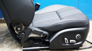 成都路虎攬勝電動座椅改裝—成都威威車改