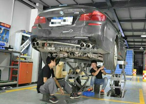 寶馬五系 改裝repose四出中尾段閥門排氣