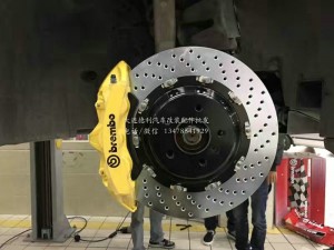 寶馬X5改裝BREMBO GT剎車套裝！