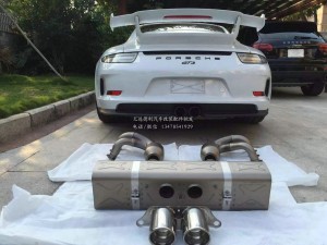 保時捷911GT3改裝AK天蝎鈦合金運(yùn)動排氣