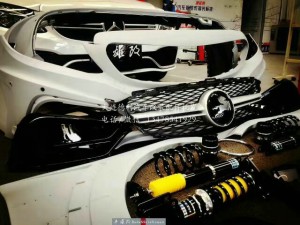 卡爾森運動包圍  ARMA碳纖維進(jìn)氣 ARMA閥門 全車貼膜電光灰