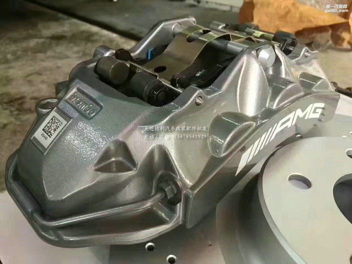 奔馳E級(jí)改AMG剎車前后