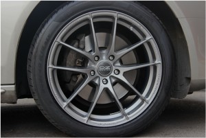 海亞：奧迪A3 意大利OZ LEGGERA HLT 18寸