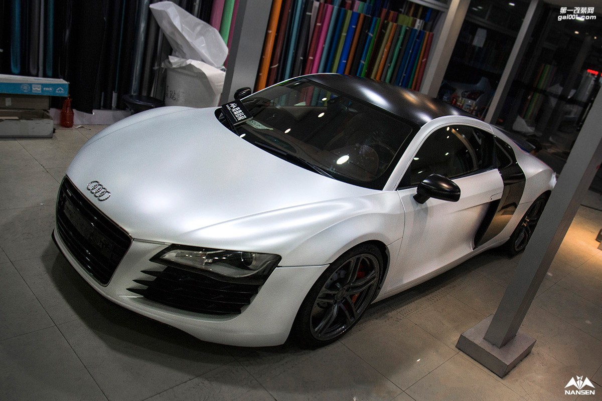 奧迪R8 V10汽車改色電光白