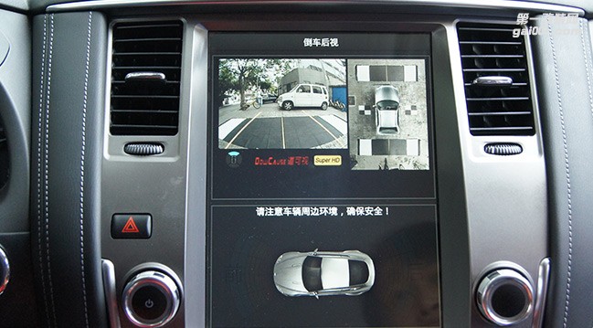 日產(chǎn)途樂尾燈+岔氣燈+大屏機(jī)+道可視全景+電動尾門改裝—成都威威車改