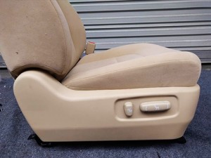 豐田蘭德酷路澤電動座椅改裝