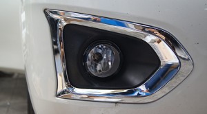 日產(chǎn)途樂改裝電動(dòng)座椅+豎屏+道可視全景+電動(dòng)尾門+霧燈--成都威威車改