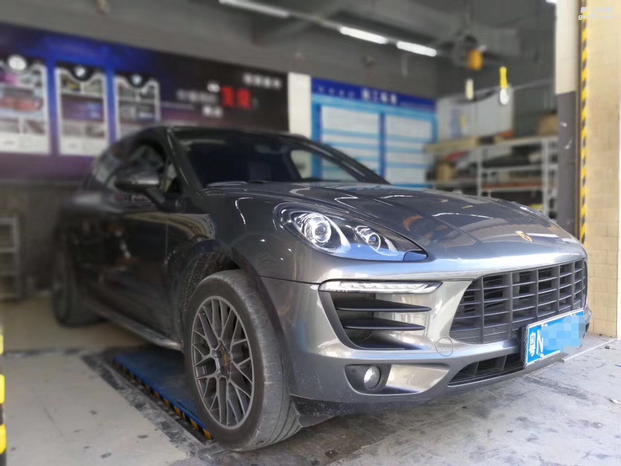 傳送能炸能聽的音樂不再是臆想保時捷全車音響改裝意大利赫茲汕頭市星悅汽車音響改裝盡享尊貴與奢華