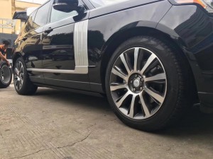 提新車，必須換輪轂！   路虎，換 原裝 21寸 完工！ ????