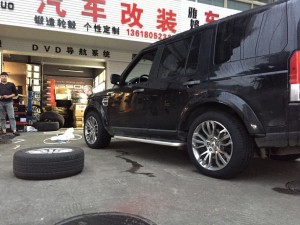 路虎發(fā)現(xiàn)4 發(fā)現(xiàn)3 攬勝攬運(yùn) 19寸升級(jí)20寸輪轂輪轂倍耐力輪胎