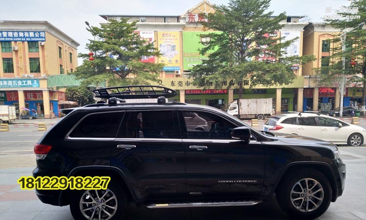 吉普jeep大切諾基拓樂(lè)959X平桿行李架橫桿+859黑色行李框裝車實(shí)拍圖