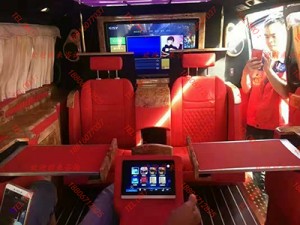 奔馳商務(wù)威霆內(nèi)飾改裝