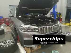 2013年寶馬X5 50i 4.0T直刷ECU動(dòng)力升級(jí)，國(guó)際改裝品牌Superchips調(diào)校程序
