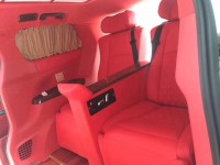 一樣的車，不一樣的風格——別克GL8航空座椅、木地板、格柵頂