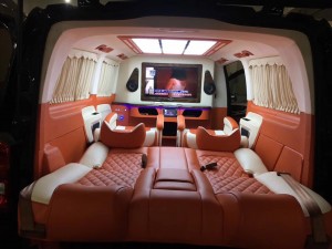 奔馳威霆內(nèi)飾重塑，打造舒適商務(wù)空間！