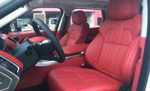 路虎攬運(yùn)改裝真皮內(nèi)飾，用紅色內(nèi)飾詮釋豪華