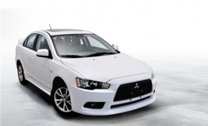 三菱翼神清遠(yuǎn)至上汽車音響改裝 美特靜全車隔音配合歌劇世家音響打造迷人聲線