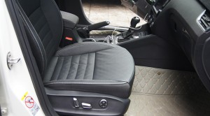 斯柯達明銳主12副8電動座椅改裝—成都威威車改