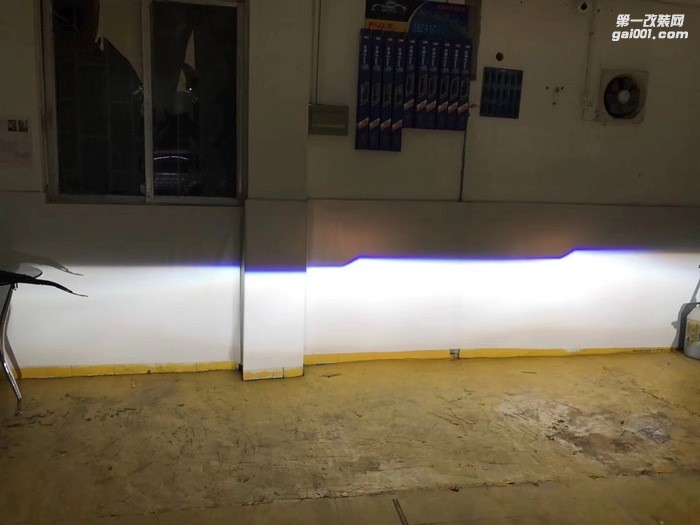 軒逸升級LED雙光透鏡