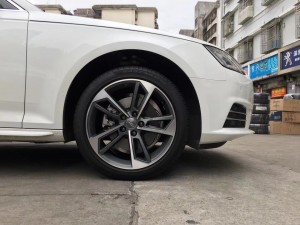 奧迪，換 原裝 18寸 完 工！