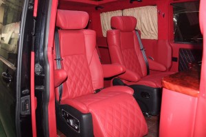 為愛(ài)車換新顏——大眾凱路威內(nèi)飾升級(jí)