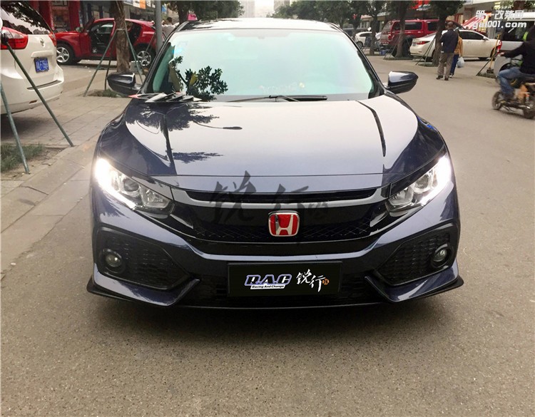 成都銳行新思域改裝SI款前杠TYPE-R中網(wǎng) 后側(cè)百葉窗