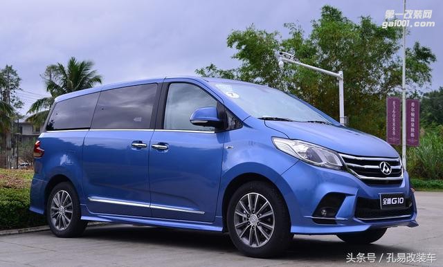 大通G10全車內飾座椅小改，商務車改裝真皮包覆
