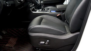 榮威RX5改裝電動座椅—成都威威車改